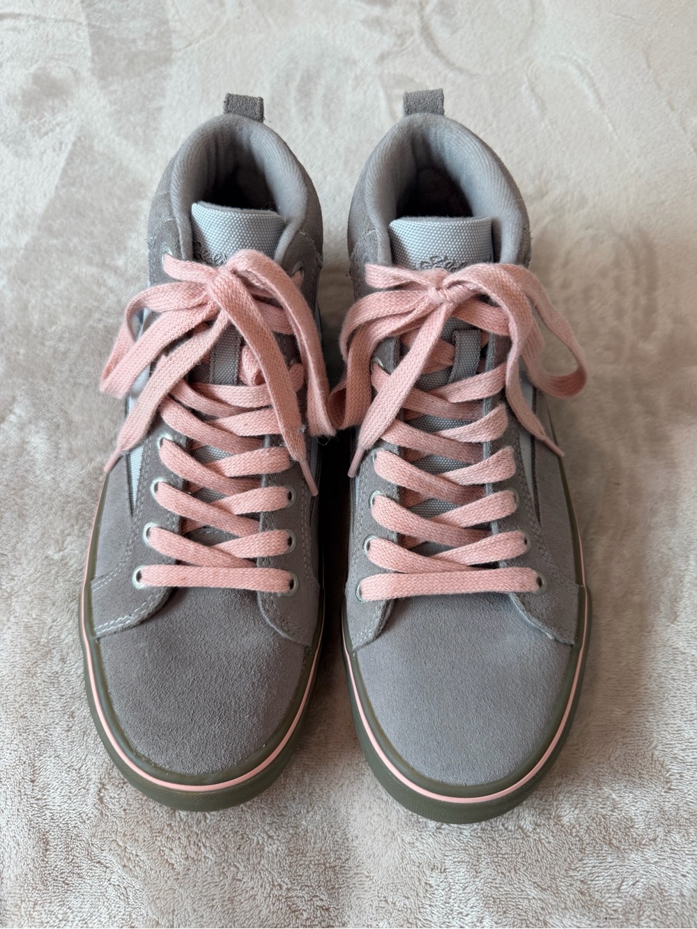 Eddie Bauer Gray Suede Lace-Up High-Top Boots with Pink Laces